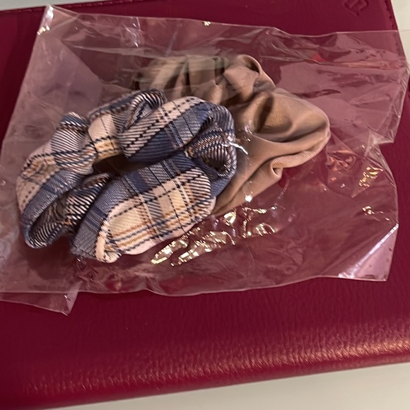 Closet Clearance on Ladies Jewels NWT (#11) - Picture 5 of 7